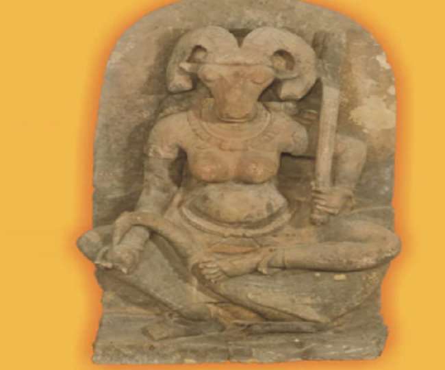 12_12_2021-yogini_idol_stolen_22286733_2384781