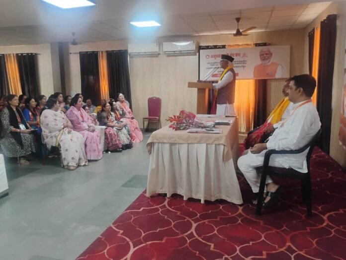 4fe02f26-c0b0-4079-8454-a613f137cff3