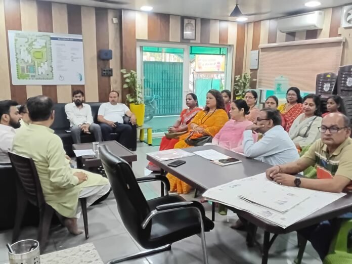 f0c52fdc-4e21-4f63-a51a-68d3a1d7590d