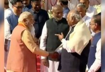 मोदी नहीं अब सिर्फ योगी बचाएंगे हिन्दुत्व